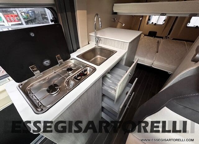 ROLLER TEAM LIVINGSTONE 5 UNIPR. VAN 599 10/2024 NEW DUCATO TRUMA DIESEL KM 3.733 pieno