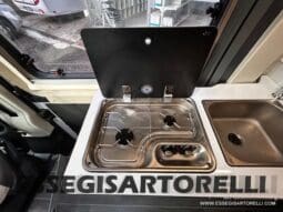 ROLLER TEAM LIVINGSTONE 5 UNIPR. VAN 599 10/2024 NEW DUCATO TRUMA DIESEL KM 3.733 pieno