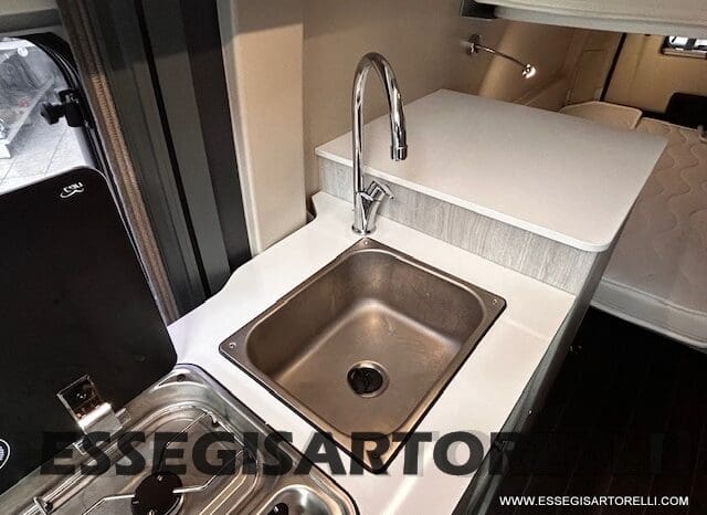 ROLLER TEAM LIVINGSTONE 5 UNIPR. VAN 599 10/2024 NEW DUCATO TRUMA DIESEL KM 3.733 pieno