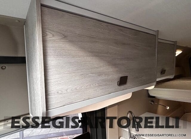 ROLLER TEAM LIVINGSTONE 5 UNIPR. VAN 599 10/2024 NEW DUCATO TRUMA DIESEL KM 3.733 pieno