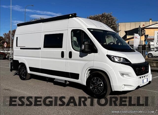 ROLLER TEAM LIVINGSTONE 5 UNIPR. VAN 599 10/2024 NEW DUCATO TRUMA DIESEL KM 3.733 pieno