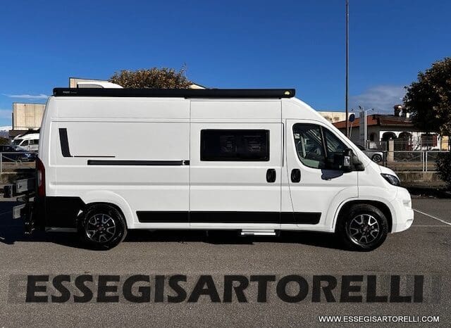 ROLLER TEAM LIVINGSTONE 5 UNIPR. VAN 599 10/2024 NEW DUCATO TRUMA DIESEL KM 3.733 pieno