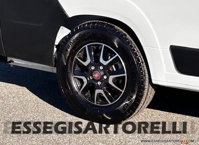 ROLLER TEAM LIVINGSTONE 5 UNIPR. VAN 599 10/2024 NEW DUCATO TRUMA DIESEL KM 3.733 pieno