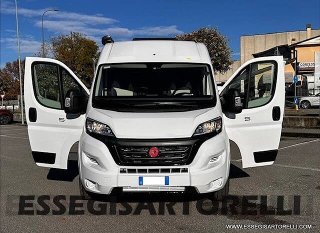 ROLLER TEAM LIVINGSTONE 5 UNIPR. VAN 599 10/2024 NEW DUCATO TRUMA DIESEL KM 3.733 pieno