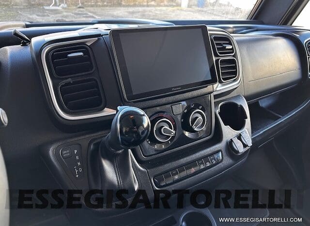 MOTORHOME CHAUSSON EXALTIS 7057 AUTOMATICO 2026 LETTI GEMELLI GARAGE 4 POSTI OMOLOGATI pieno