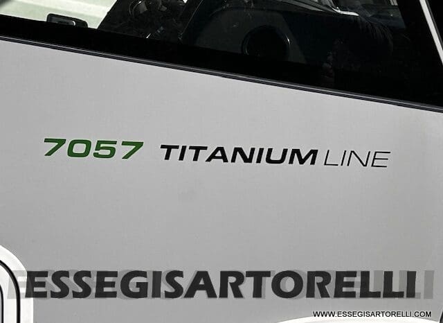 MOTORHOME CHAUSSON EXALTIS 7057 AUTOMATICO 2026 LETTI GEMELLI GARAGE 4 POSTI OMOLOGATI pieno
