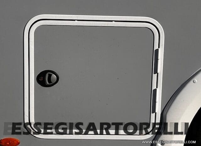 MOTORHOME CHAUSSON EXALTIS 7057 AUTOMATICO 2026 LETTI GEMELLI GARAGE 4 POSTI OMOLOGATI pieno