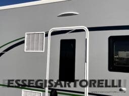 MOTORHOME CHAUSSON EXALTIS 7057 AUTOMATICO 2026 LETTI GEMELLI GARAGE 4 POSTI OMOLOGATI pieno