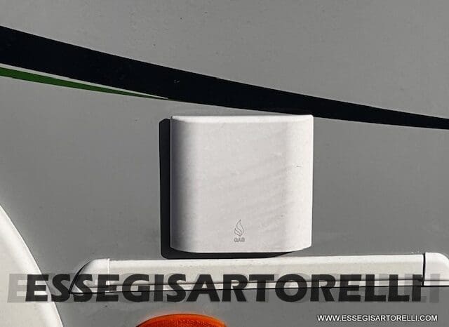 MOTORHOME CHAUSSON EXALTIS 7057 AUTOMATICO 2026 LETTI GEMELLI GARAGE 4 POSTI OMOLOGATI pieno