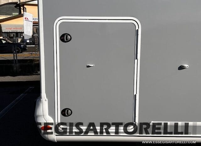 MOTORHOME CHAUSSON EXALTIS 7057 AUTOMATICO 2026 LETTI GEMELLI GARAGE 4 POSTI OMOLOGATI pieno