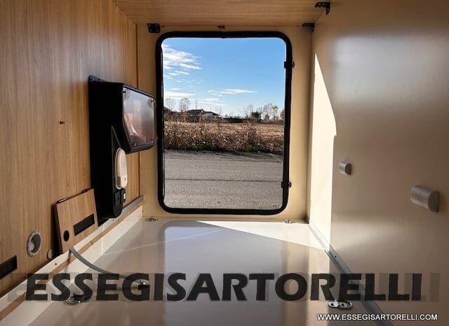 MOTORHOME CHAUSSON EXALTIS 7057 AUTOMATICO 2026 LETTI GEMELLI GARAGE 4 POSTI OMOLOGATI pieno