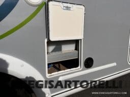 MOTORHOME CHAUSSON EXALTIS 7057 AUTOMATICO 2026 LETTI GEMELLI GARAGE 4 POSTI OMOLOGATI pieno