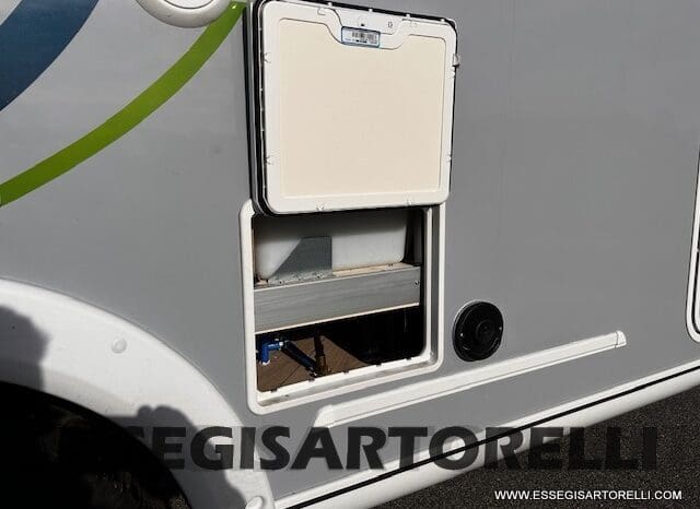 MOTORHOME CHAUSSON EXALTIS 7057 AUTOMATICO 2026 LETTI GEMELLI GARAGE 4 POSTI OMOLOGATI pieno