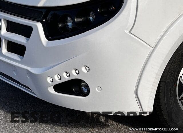 MOTORHOME CHAUSSON EXALTIS 7057 AUTOMATICO 2026 LETTI GEMELLI GARAGE 4 POSTI OMOLOGATI pieno