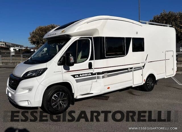 ADRIA MATRIX PLUS M 670 SP 180 CV POWER BASCULANTE MAXI GARAGE UNIPROPR. 2017 pieno