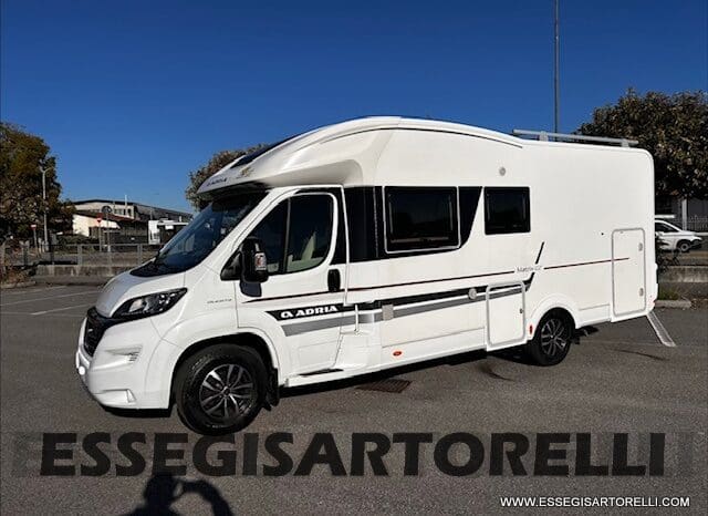 ADRIA MATRIX PLUS M 670 SP 180 CV POWER BASCULANTE MAXI GARAGE UNIPROPR. 2017 pieno