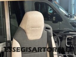 MOTORHOME CHAUSSON EXALTIS 7057 AUTOMATICO 2026 LETTI GEMELLI GARAGE 4 POSTI OMOLOGATI pieno