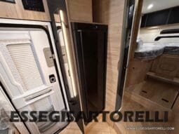MOTORHOME CHAUSSON EXALTIS 7057 AUTOMATICO 2026 LETTI GEMELLI GARAGE 4 POSTI OMOLOGATI pieno