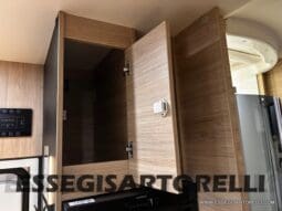 MOTORHOME CHAUSSON EXALTIS 7057 AUTOMATICO 2026 LETTI GEMELLI GARAGE 4 POSTI OMOLOGATI pieno