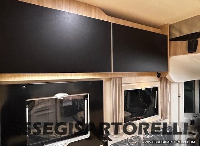 MOTORHOME CHAUSSON EXALTIS 7057 AUTOMATICO 2026 LETTI GEMELLI GARAGE 4 POSTI OMOLOGATI pieno