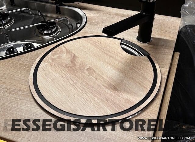 MOTORHOME CHAUSSON EXALTIS 7057 AUTOMATICO 2026 LETTI GEMELLI GARAGE 4 POSTI OMOLOGATI pieno