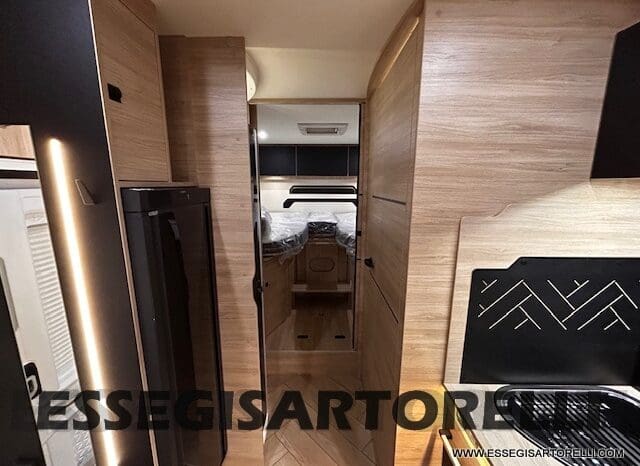 MOTORHOME CHAUSSON EXALTIS 7057 AUTOMATICO 2026 LETTI GEMELLI GARAGE 4 POSTI OMOLOGATI pieno