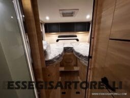 MOTORHOME CHAUSSON EXALTIS 7057 AUTOMATICO 2026 LETTI GEMELLI GARAGE 4 POSTI OMOLOGATI pieno