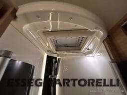 MOTORHOME CHAUSSON EXALTIS 7057 AUTOMATICO 2026 LETTI GEMELLI GARAGE 4 POSTI OMOLOGATI pieno