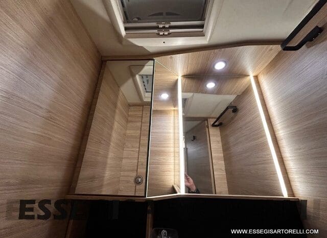 MOTORHOME CHAUSSON EXALTIS 7057 AUTOMATICO 2026 LETTI GEMELLI GARAGE 4 POSTI OMOLOGATI pieno