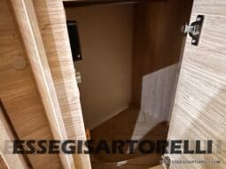 MOTORHOME CHAUSSON EXALTIS 7057 AUTOMATICO 2026 LETTI GEMELLI GARAGE 4 POSTI OMOLOGATI pieno