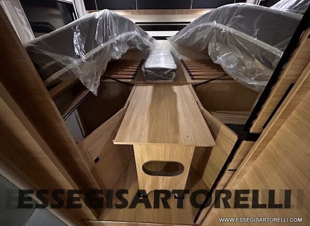 MOTORHOME CHAUSSON EXALTIS 7057 AUTOMATICO 2026 LETTI GEMELLI GARAGE 4 POSTI OMOLOGATI pieno
