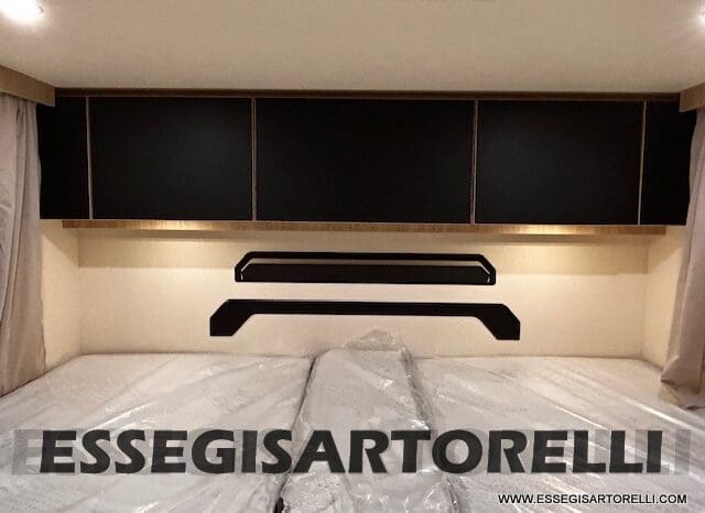 MOTORHOME CHAUSSON EXALTIS 7057 AUTOMATICO 2026 LETTI GEMELLI GARAGE 4 POSTI OMOLOGATI pieno