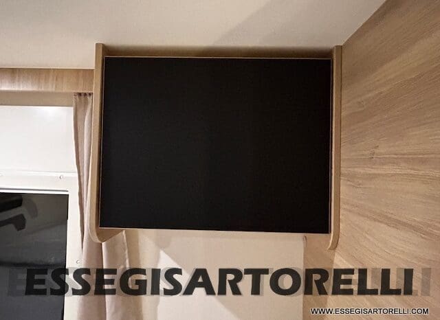 MOTORHOME CHAUSSON EXALTIS 7057 AUTOMATICO 2026 LETTI GEMELLI GARAGE 4 POSTI OMOLOGATI pieno