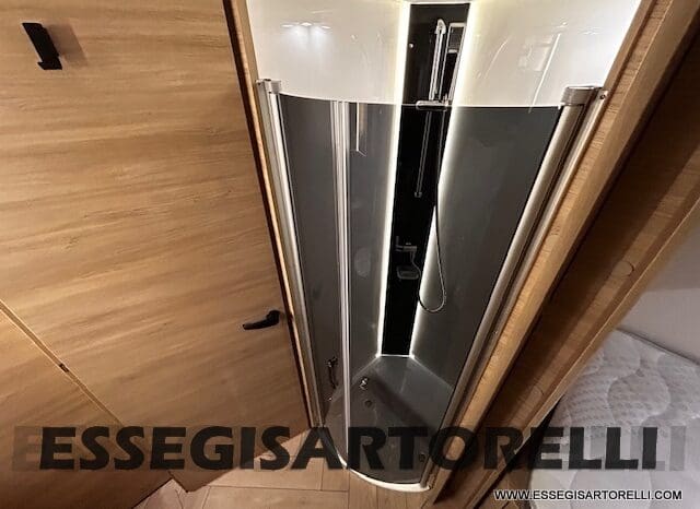 MOTORHOME CHAUSSON EXALTIS 7057 AUTOMATICO 2026 LETTI GEMELLI GARAGE 4 POSTI OMOLOGATI pieno