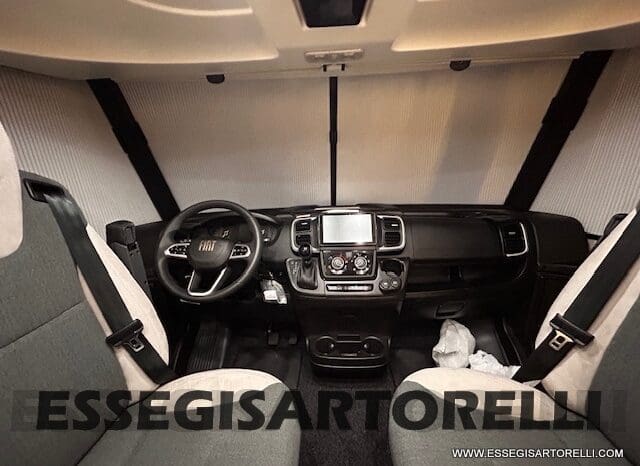 MOTORHOME CHAUSSON EXALTIS 7057 AUTOMATICO 2026 LETTI GEMELLI GARAGE 4 POSTI OMOLOGATI pieno