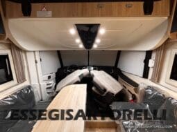 MOTORHOME CHAUSSON EXALTIS 7057 AUTOMATICO 2026 LETTI GEMELLI GARAGE 4 POSTI OMOLOGATI pieno