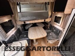 MOTORHOME CHAUSSON EXALTIS 7057 AUTOMATICO 2026 LETTI GEMELLI GARAGE 4 POSTI OMOLOGATI pieno