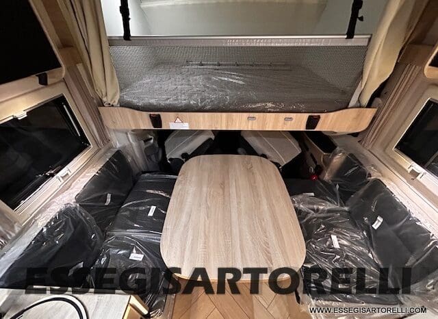 MOTORHOME CHAUSSON EXALTIS 7057 AUTOMATICO 2026 LETTI GEMELLI GARAGE 4 POSTI OMOLOGATI pieno