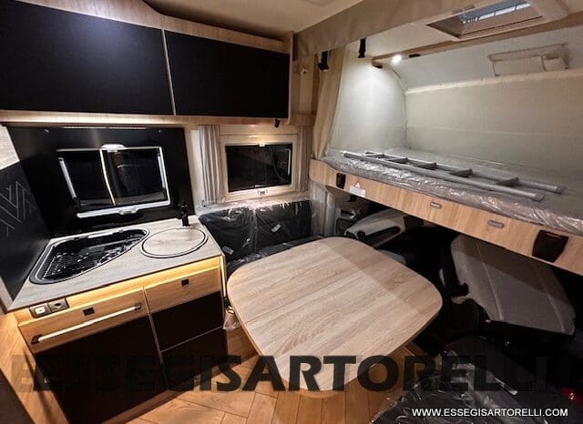MOTORHOME CHAUSSON EXALTIS 7057 AUTOMATICO 2026 LETTI GEMELLI GARAGE 4 POSTI OMOLOGATI pieno