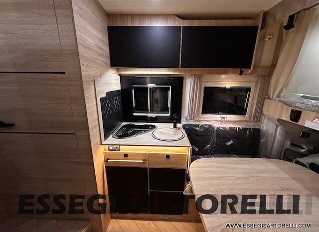 MOTORHOME CHAUSSON EXALTIS 7057 AUTOMATICO 2026 LETTI GEMELLI GARAGE 4 POSTI OMOLOGATI pieno