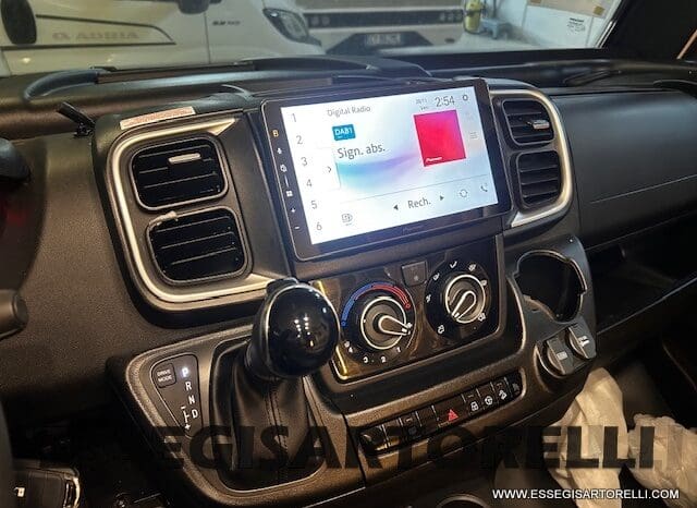 MOTORHOME CHAUSSON EXALTIS 7057 AUTOMATICO 2026 LETTI GEMELLI GARAGE 4 POSTI OMOLOGATI pieno