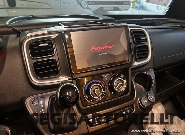 MOTORHOME CHAUSSON EXALTIS 7057 AUTOMATICO 2026 LETTI GEMELLI GARAGE 4 POSTI OMOLOGATI pieno