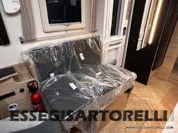 MOTORHOME CHAUSSON EXALTIS 7057 AUTOMATICO 2026 LETTI GEMELLI GARAGE 4 POSTI OMOLOGATI pieno