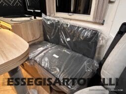 MOTORHOME CHAUSSON EXALTIS 7057 AUTOMATICO 2026 LETTI GEMELLI GARAGE 4 POSTI OMOLOGATI pieno