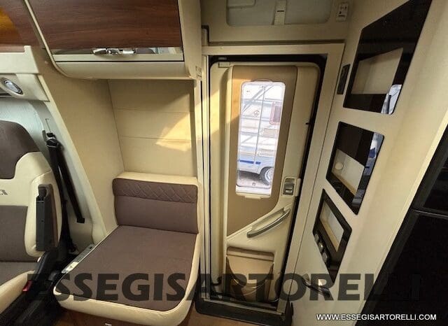 ADRIA MATRIX PLUS M 670 SP 180 CV POWER BASCULANTE MAXI GARAGE UNIPROPR. 2017 pieno