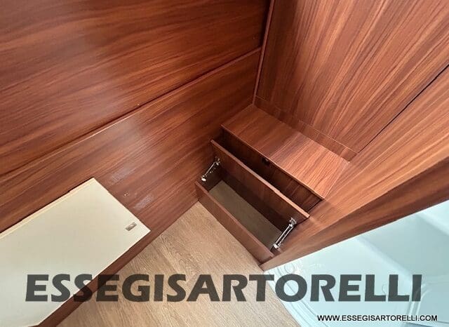 ADRIA MATRIX PLUS M 670 SP 180 CV POWER BASCULANTE MAXI GARAGE UNIPROPR. 2017 pieno