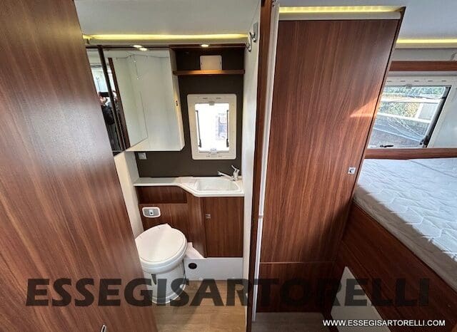 ADRIA MATRIX PLUS M 670 SP 180 CV POWER BASCULANTE MAXI GARAGE UNIPROPR. 2017 pieno