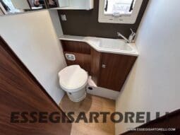 ADRIA MATRIX PLUS M 670 SP 180 CV POWER BASCULANTE MAXI GARAGE UNIPROPR. 2017 pieno