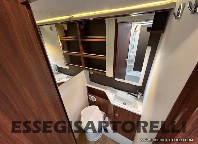 ADRIA MATRIX PLUS M 670 SP 180 CV POWER BASCULANTE MAXI GARAGE UNIPROPR. 2017 pieno