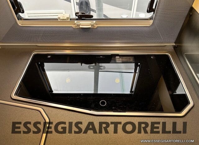 ADRIA MATRIX PLUS M 670 SP 180 CV POWER BASCULANTE MAXI GARAGE UNIPROPR. 2017 pieno